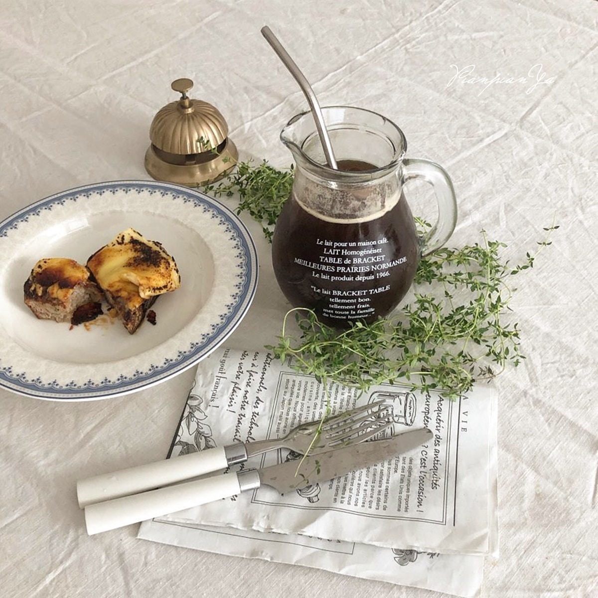 ミルクポット 韓国トレンド雑貨 ハンドル付きコーヒーカップ 大型コールドドリンクガラス