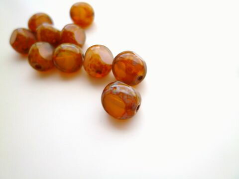 【最終在庫】本場チェコビーズ：3カット：ピンク・トラバーチン