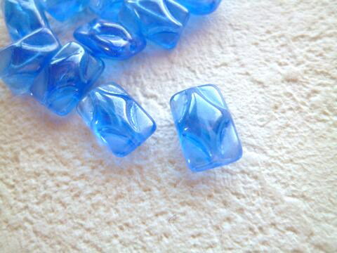 【最終在庫】本場チェコビーズ：プレスレリーフ：サファイア・ラスター【RCP】