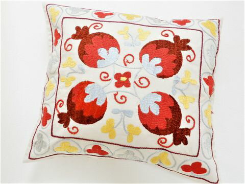 ウズベキスタン伝統刺繍“SUZANIスザニ”ハンド刺繍クッションカバー【メール便で送料無料】【話題の中央アジア雑貨】【RCP】のサムネイル