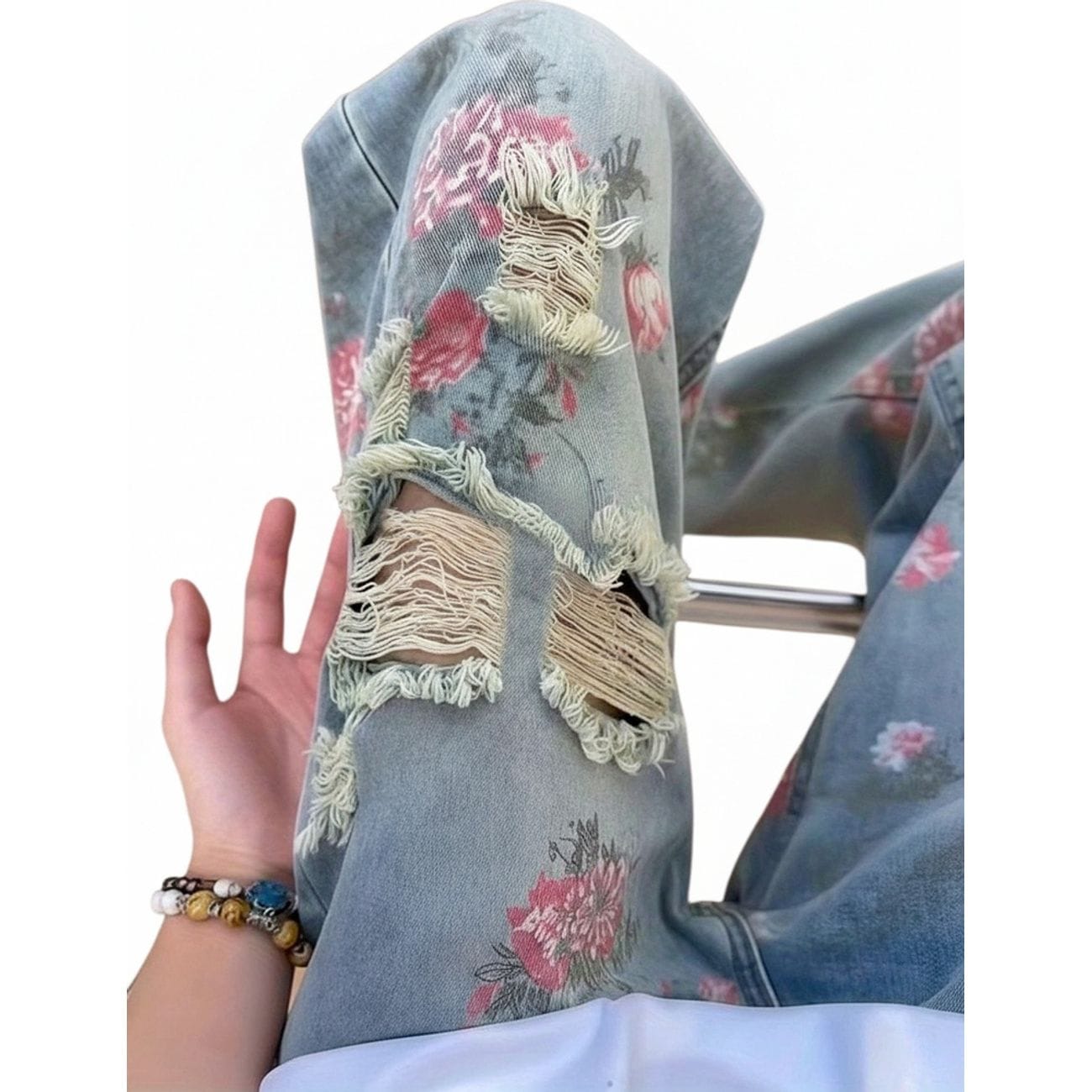 乐天商城 - デニムパンツ メンズ ダメージ ジーンズ バラ柄 花柄 ジーパン ストレート ワイドパンツ ヴィンテージ風 ストリート系 カジュアル 美脚 脚長効果 春 夏 秋 冬 おしゃれ 派手 個性的