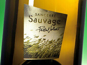 大切なあの方へ。ギフトラッピングはこちらから ≫≫≫ “Sauvage”とは「野生の、自然発生的な」の意。ソヴァージュは、大きな個性を持ったワインです。テロワールとサンセールのソーヴィニヨン・ブランの特徴であるフィネスとエレガントさを表現し...