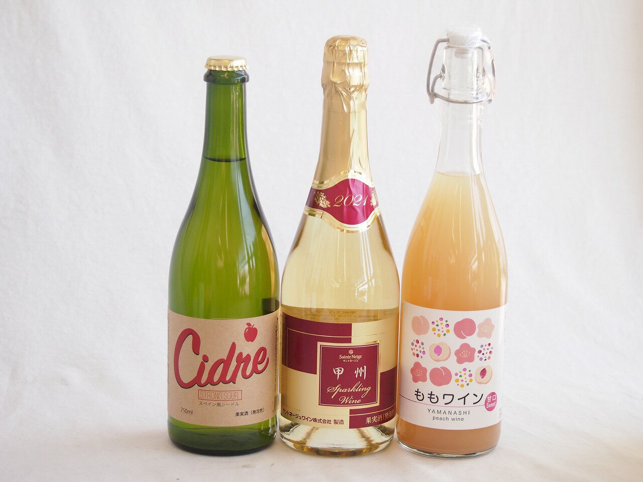 果物ワイン3本セット(アデカ ももワイン甘口 5度(千葉県) シードル ストロングサワー6度(長野県) 甲州スパークリング9度(山梨県)) 720ml×2本 750ml×1本