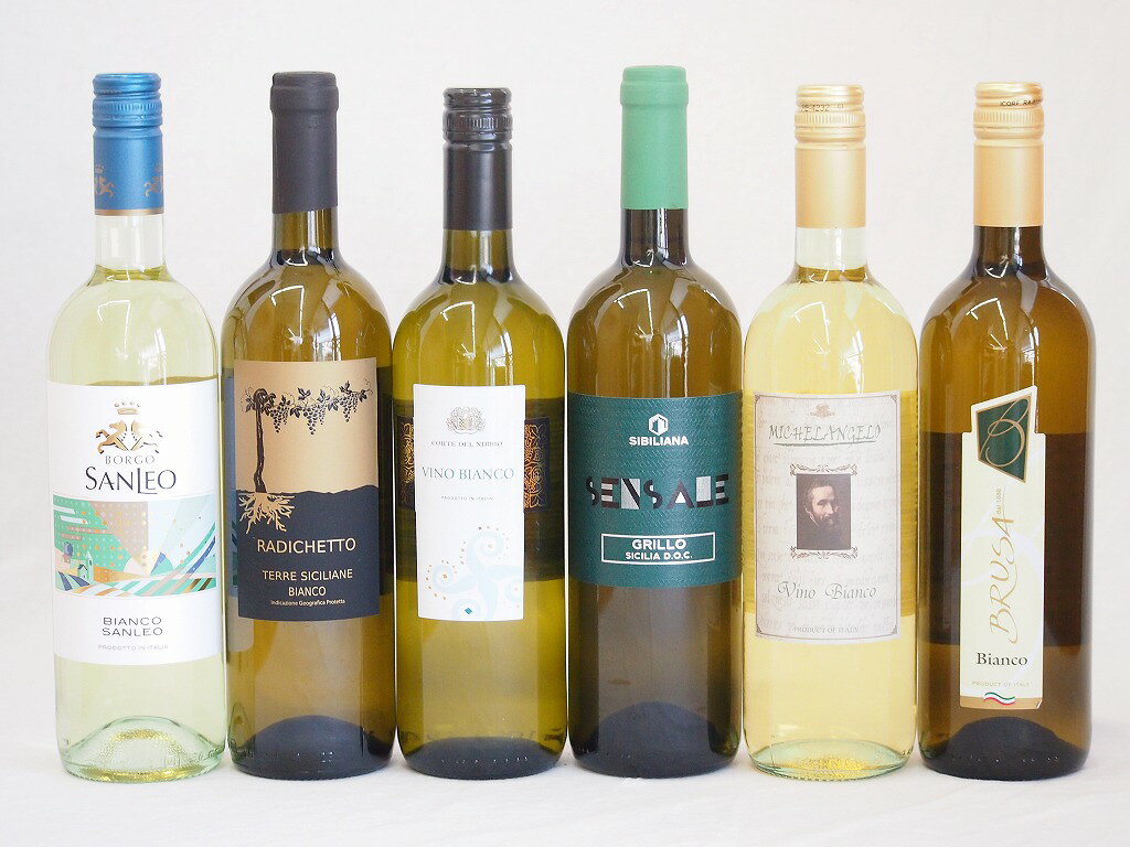 イタリアワインファンの方、毎日飲む方の為に、美味しいワインだけ集めた赤ワイン6本セット！イタリアワインの美味しいところばかりです。チェヴィコ　ブルーサ　白ワイン　750ml（イタリア）◆ワインのタイプ/辛口 ◆飲み頃温度／5℃〜8℃(冷す） ◆葡萄品種／トレッビアーノ、マルヴァージア他◆容量／750ml　◆アルコール分／10.5度 ◆ワインの特徴／デリケートな花や熟したフルーツの香り、スムーズな口当たりにバランスのよいフレッシュな味わいの辛口。アペリティフに、繊細な味わいのパスタやリゾット、魚介類とも相性バッチリ！ブォン・ファットーレ・ビアンコ　白ワイン（イタリア）750ml◆ワインのタイプ/辛口　 ◆飲み頃温度／5℃〜8℃(冷す） ◆葡萄品種／ トレッビアーノ◆容量／750ml　◆アルコール分／11度 ◆味わいの特徴／白桃のキャンディの様な甘い香りとクリアーな酸が、気分を爽快にしてくれます。味わいは全くクセがなく、サラサラとした喉越しが無理なく身体にしみわたります●イタリアン セグレート ヴィーノ ビアンコ　白（イタリア）750ml◆ワインのタイプ/辛口　 ◆品種　ガルガネガ　／5℃〜10℃（冷やす） ◆容量750ml　◆アルコール分／12％　◆味わいの特徴／カラーは麦藁色です。、若干果実味を伴う心地よい味わいで、このワインは冷やして供され、とてもフレッシュで多くの料理と合います。前菜、魚料理や白身い肉料理などによく合います。ミケランジェロ　白（イタリア） ◆ワインのタイプ/ やや甘口　　 ◆飲み頃温度／7℃〜10℃（やや冷やす）◆酸化防止剤／亜硫酸塩 ◆容量／750ml　◆アルコール分／12度未満　◆味わいの特徴／すこし冷やして、パスタ、ピッザとお楽しみください サントーリ　ソアーヴェ　白ワイン（イタリア）750ml◆ワインのタイプ/辛口　 ◆飲み頃温度／5℃〜8℃(冷す） ◆葡萄品種／ ガルガーネガ、トレッビアーノ◆容量／750ml　◆アルコール分／11度 ◆味わいの特徴／白桃のキャンディの様な甘い香りとクリアーな酸が、気分を爽快にしてくれます。味わいは全くクセがなく、サラサラとした喉越しが無理なく身体にしみわたりますヴェロネッロ　ビアンコ　白ワイン（イタリア）750ml◆ワインのタイプ/辛口　 ◆飲み頃温度／5℃〜8℃(冷す） ◆葡萄品種／ガルガネーガ 70%/トレッビアーノ20%/シャルドネ 10% ◆容量／750ml　◆アルコール分／11度 ◆ワインの特徴／水の都「ヴェネチア」を州都に持つヴェネト産のフルーティな白ワイン。新鮮で爽やかな風味と甘い果実のアロマが心地良いすっきりタイプ。パスタや魚介類との相性も抜群。　