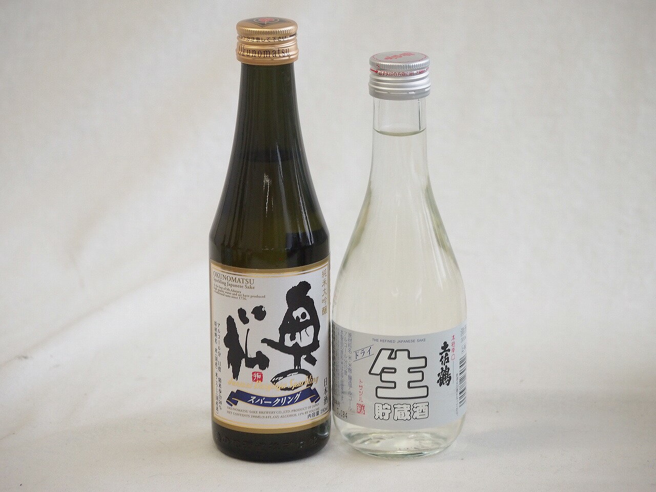 出荷前（瓶詰め時）に一度だけ火入れを行います（2回目の火入れのみ行う）。味わいの特徴: 生のまま貯蔵することで、フレッシュさやみずみずしさが残ります。 出荷前に火入れをすることで、酵母や微生物の働きを止め、生酒に比べて品質が安定しやすく、ま...