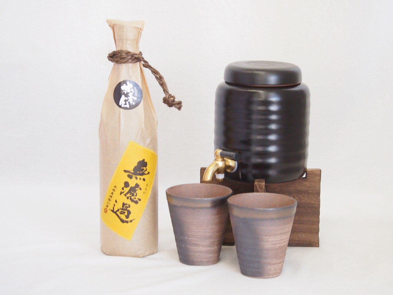 本格焼酎サーバー1000cc(18cm×24cm 1kg)三重県萬古焼き備前金彩ペアカップ(200ml×2個)井上酒造 本格麦焼酎 無濾過独奏会りさいたる27° (大分県) 720ml×1本