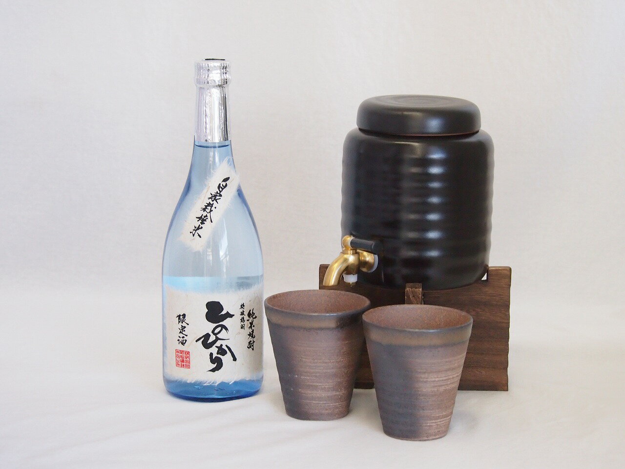 本格焼酎サーバー1000cc(18cm×24cm 1kg)三重県萬古焼き備前金彩ペアカップ(200ml×2個)恒松酒造 自家栽培米純米焼酎ひのひかり (熊本県)...
