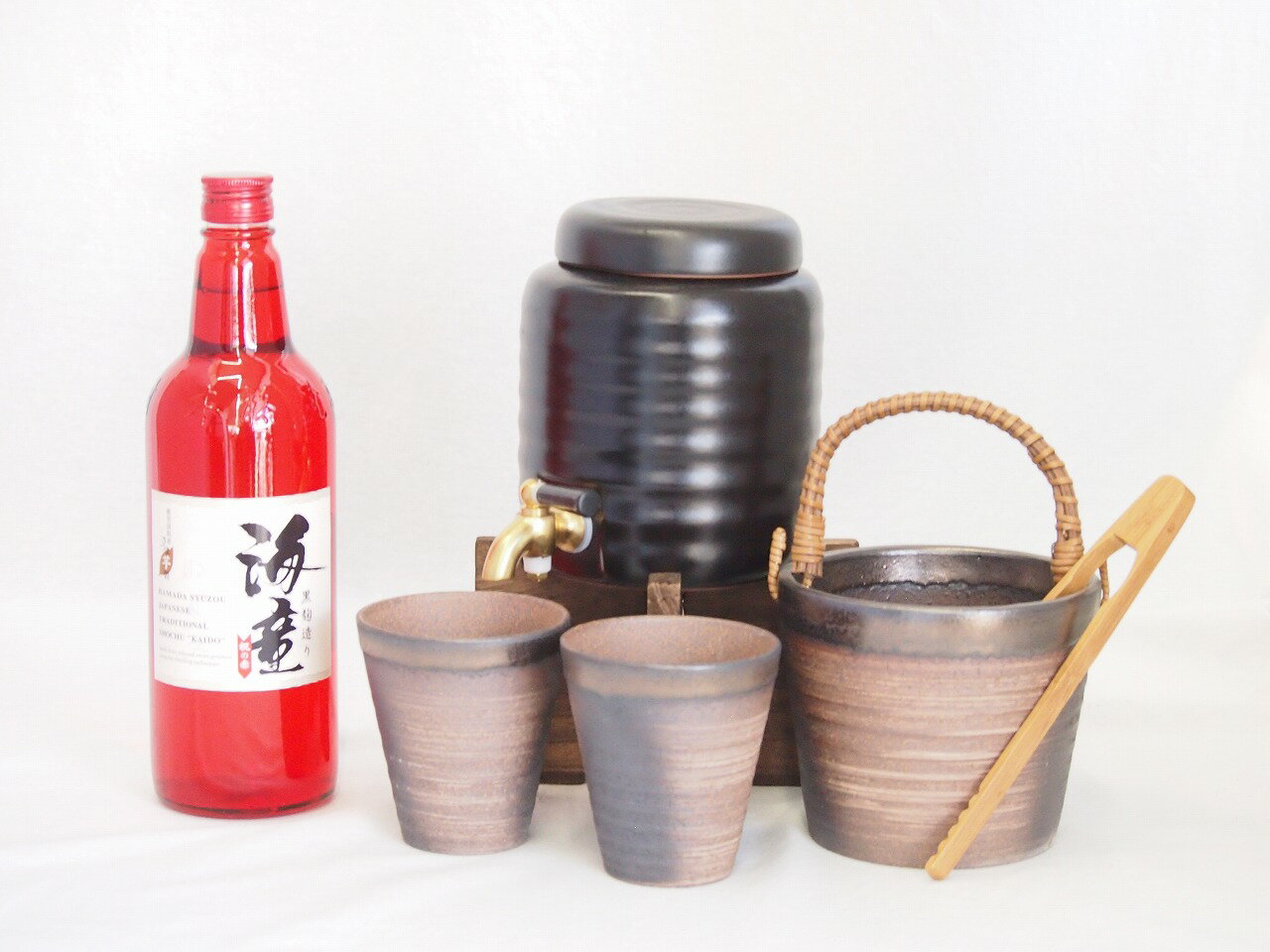 本格焼酎サーバー1000cc(18cm×24cm 1kg)萬古焼ペアカップ氷入れ竹トングセット濱田酒造 本格芋焼酎 黒麹造り海童祝の赤 (鹿児島県) 720ml...