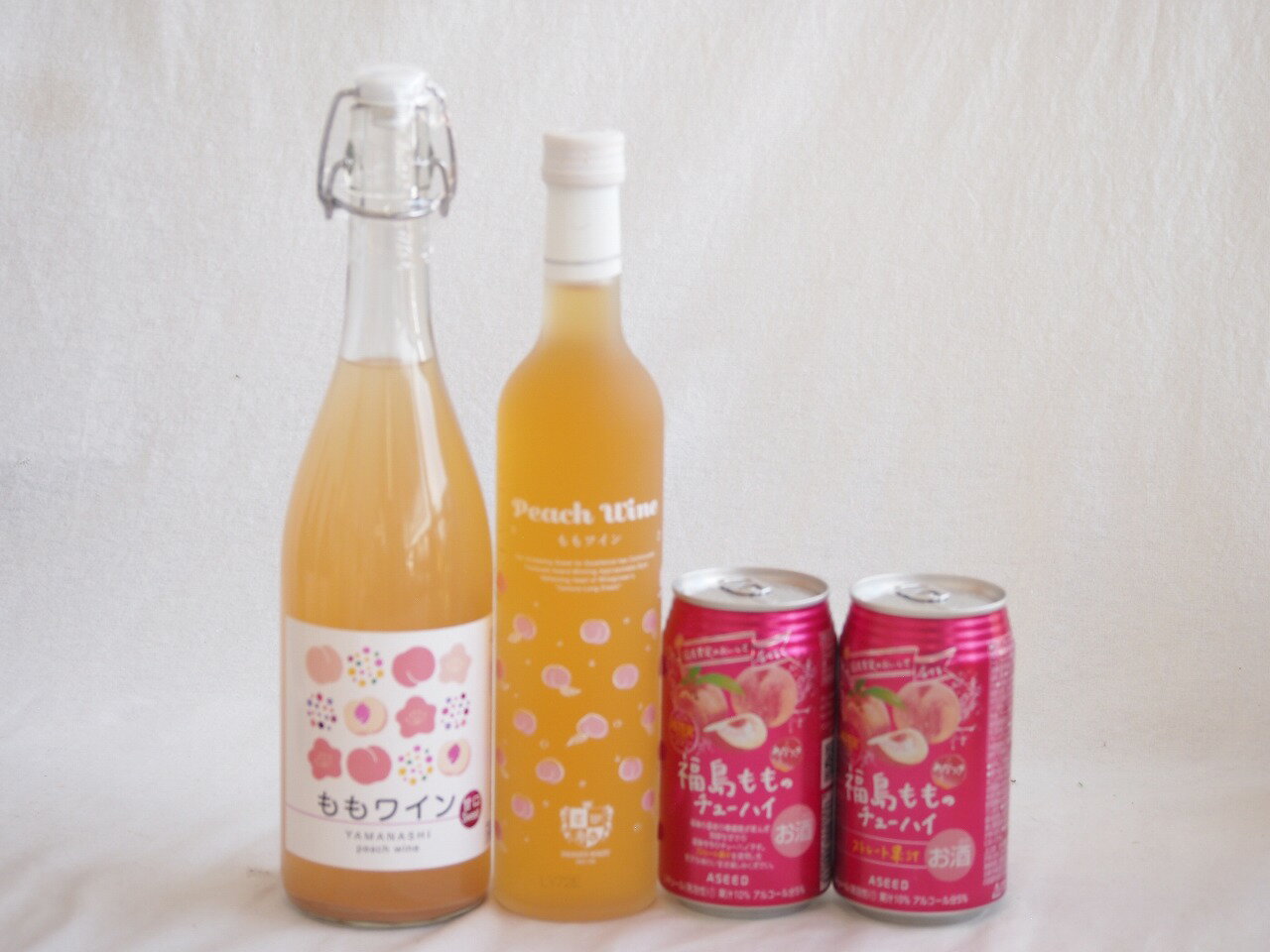 桃の果実感4本セット(高畠ももワイン7度(山形県) アデカ ももワイン甘口 5度(千葉県) アシードブリュー 福島もものチューハイ缶5度(栃木県)) 500ml×1本 720ml×1本 350ml×2本