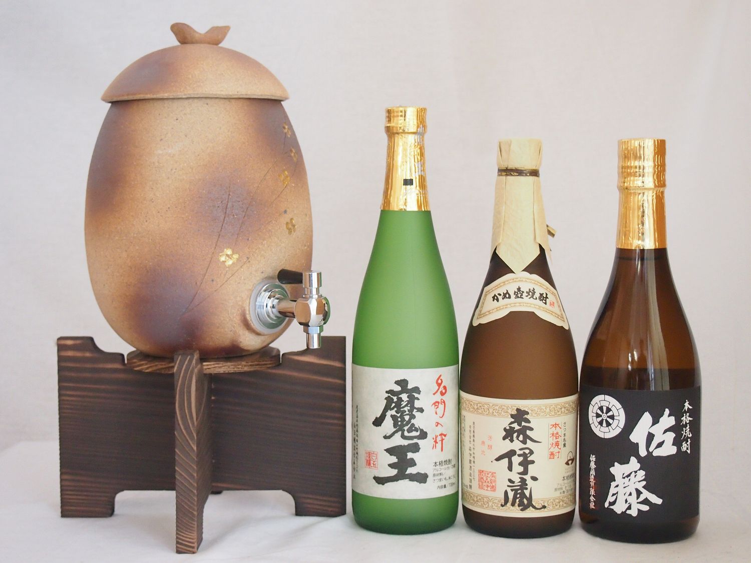 佐藤 黒 信楽焼・明山窯　焼酎サーバー　火色金小紋　2200cc(滋賀県)芋焼酎3本セット 魔王720ml 森伊蔵720ml 佐藤黒720ml(鹿児島)