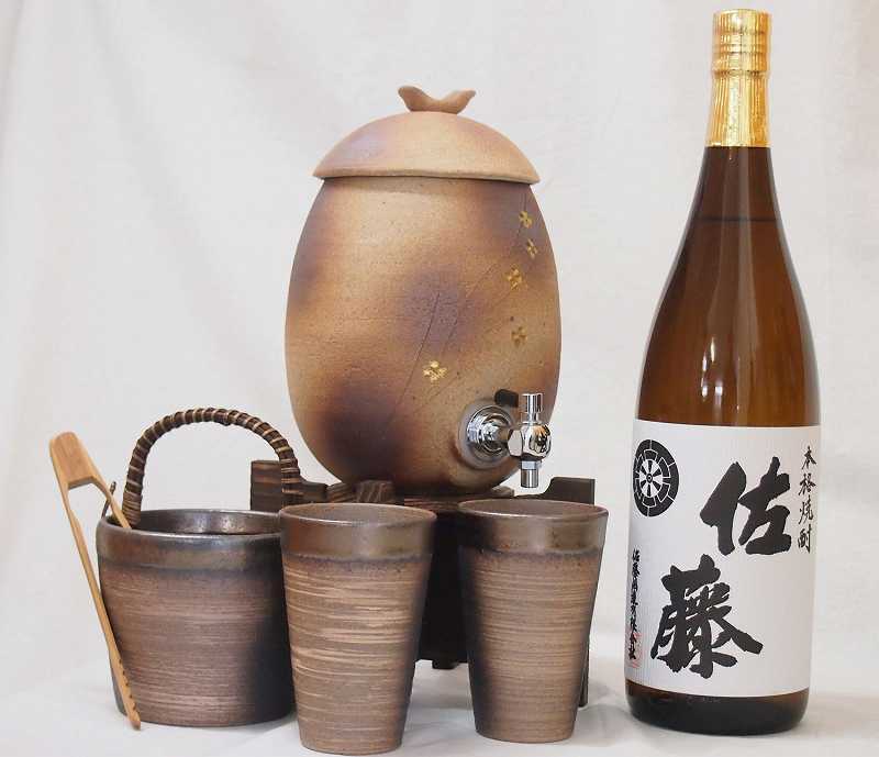 信楽焼・明山窯 焼酎サーバー 火色金小紋 2200cc(滋賀県)+萬古焼・備前金彩焼酎ペアカップ 氷入れ(三重県)+芋焼酎 佐藤 白 1800ml(鹿児島県)
