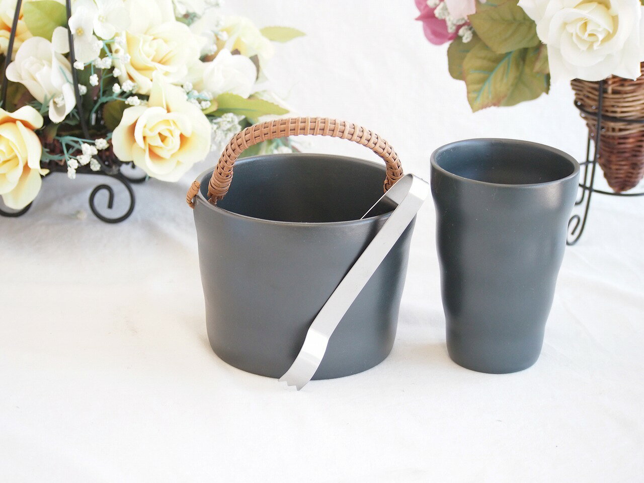 【訳あり店頭現品限り】陶器酒器3点セット（氷いれ、カップ、トング）