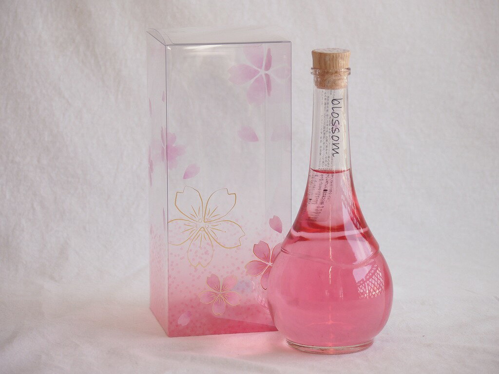 【最大2000円オフクーポン23日1:59迄】女子の好きなとこ満載紀州梅酒 金箔入りblossom（ブロッサム）さくら梅酒 500ml和歌山大学の女子大生と共同開発のサムネイル