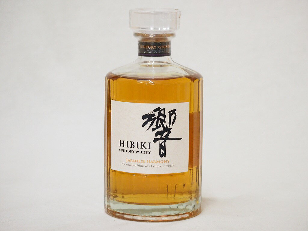 【最大2000円オフクーポン11日1:59迄】サントリー ウイスキー JAPANESE HARMONY 響 43度 700ml (ギフト対応可能)