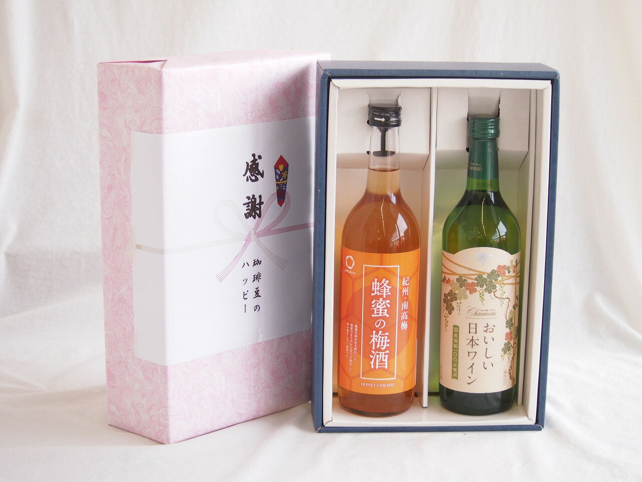 中野BCの蜂蜜梅酒は、和歌山産南高梅と国産蜂蜜が織りなす、まろやかで優しい味わいが特徴の梅酒です。アルコール度数は12度で、飲みやすく、老若男女に愛されているロングセラー商品ですよ。その調和の取れた甘みと酸味が魅力で、食前酒としても、ゆった...