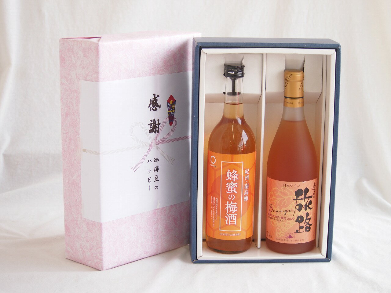 中野BCの蜂蜜梅酒は、和歌山産南高梅と国産蜂蜜が織りなす、まろやかで優しい味わいが特徴の梅酒です。アルコール度数は12度で、飲みやすく、老若男女に愛されているロングセラー商品ですよ。その調和の取れた甘みと酸味が魅力で、食前酒としても、ゆった...