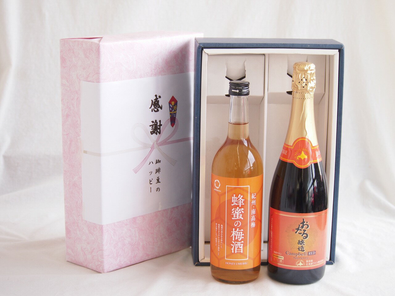 感謝の贈り物ボックス 和歌山産南高梅と国産蜂蜜の梅酒と国産ワインセット(おたる醸造 キャンベル赤スパークリングワインやや甘口(北海道)720ml和歌山県 蜂蜜の梅酒12度 720ml