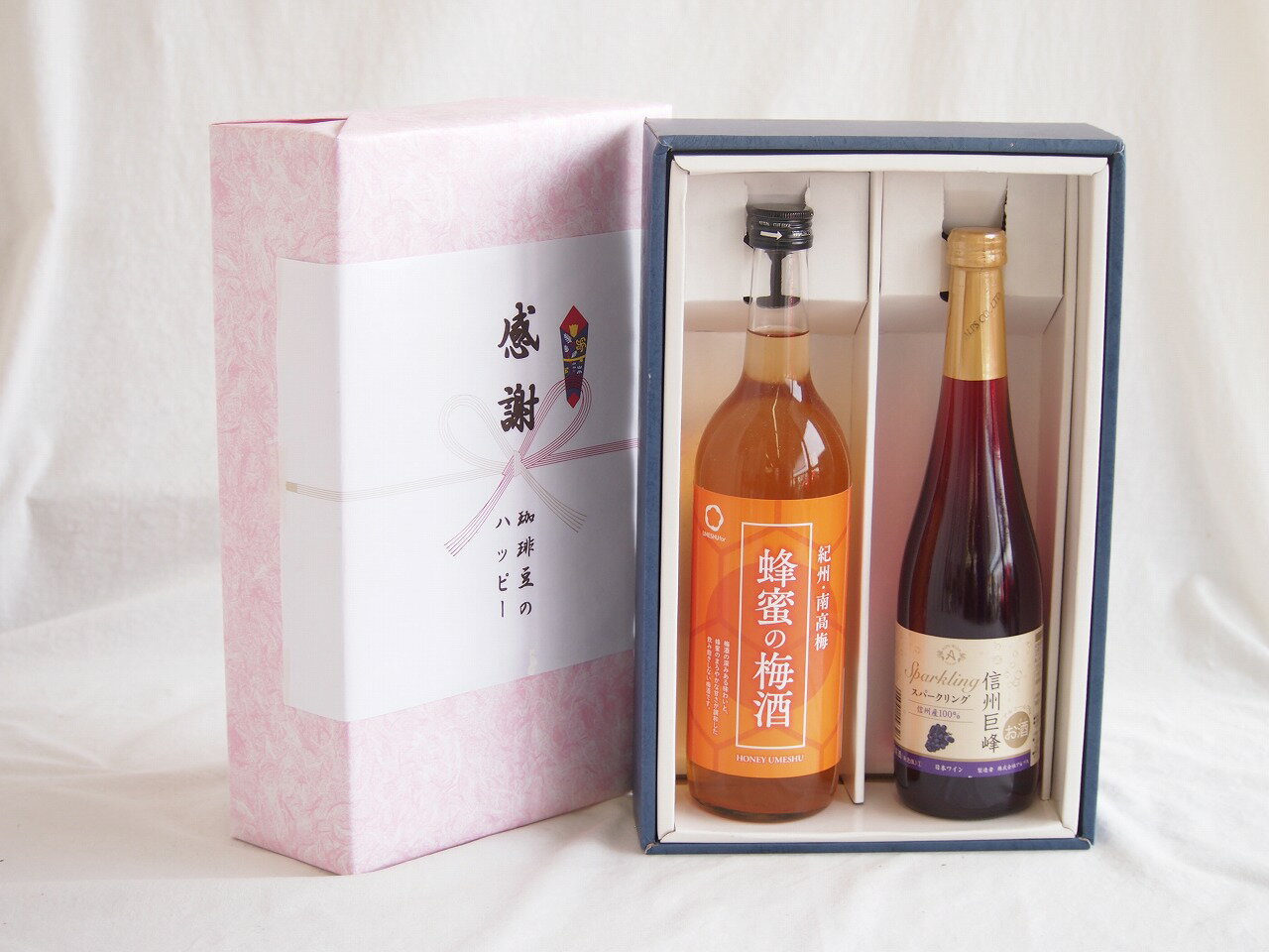 感謝の贈り物ボックス 和歌山産南高梅と国産蜂蜜の梅酒と国産ワインセット(信州巨峰スパークリングワイン やや甘口(長野県)500ml和歌山県 蜂蜜の梅酒12度 720ml