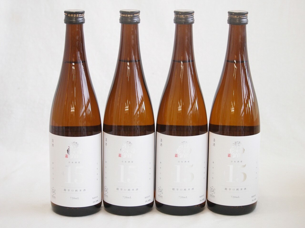 越後長岡藩主牧野家由来の大名蔵が拘って醸し続けた純米酒の新商品として開発。純米酒でありながら、日本酒度＋15を実現した超辛口タイプ。長期発酵に合わせた酵母を厳選し、ゆっくりじっくり醸すことで、キレのある呑み口ながら、米の旨味がしっかり感じら...