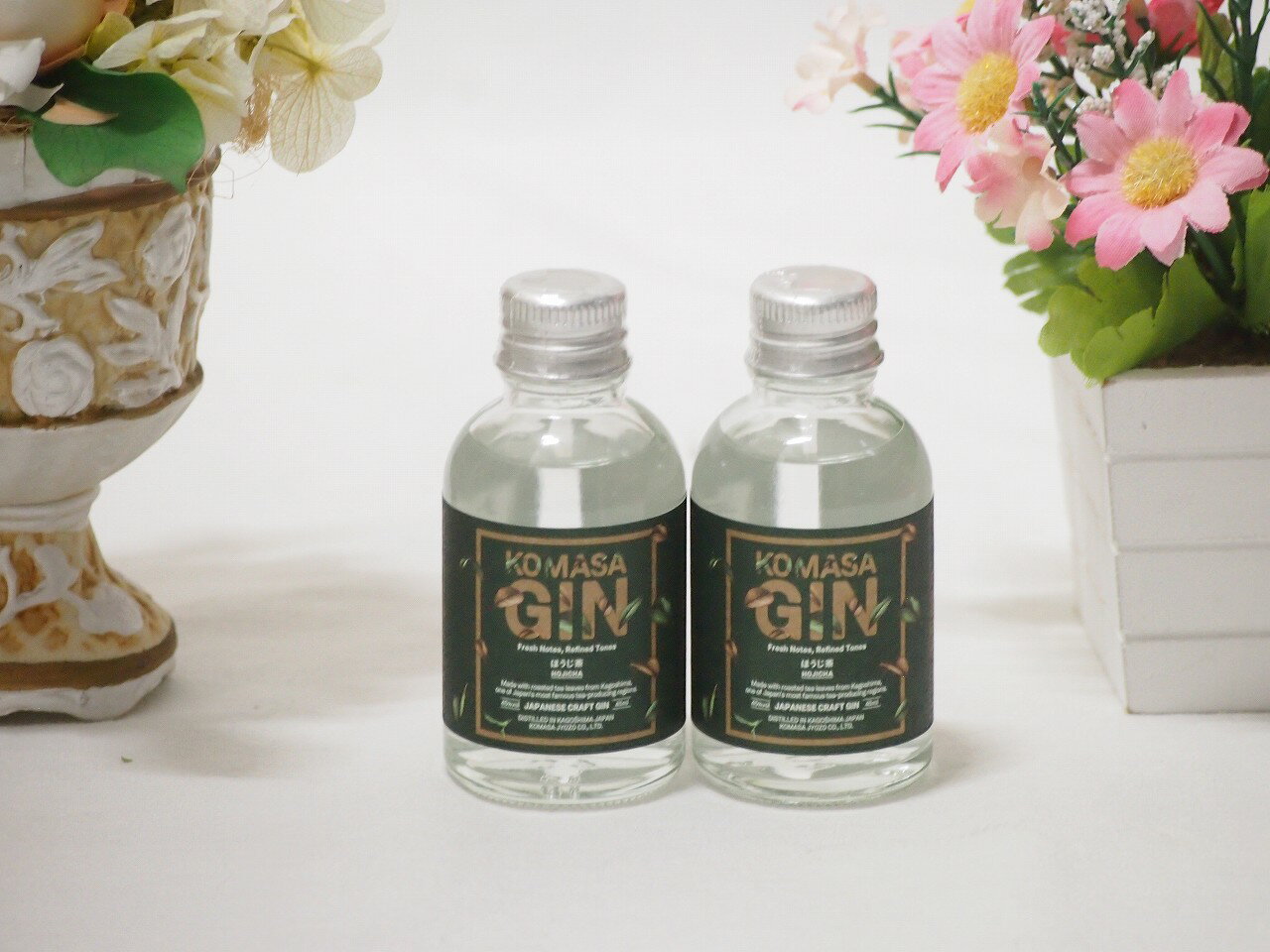 鹿児島県産の茶葉2本セット(ミニチュアジンKOMASA-GIN ほうじ茶 45%vol) 45ml×2本