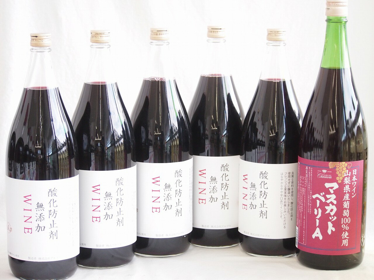 楽天贈り物本舗じざけや【最大2000円オフクーポン27日1:59迄】大容量ボトル6本セット（山梨県産葡萄100％ マスカットベーリーAライトボディ 赤ワイン 酸化防止剤無添加 赤ワイン やや辛口） 1800ml×6本