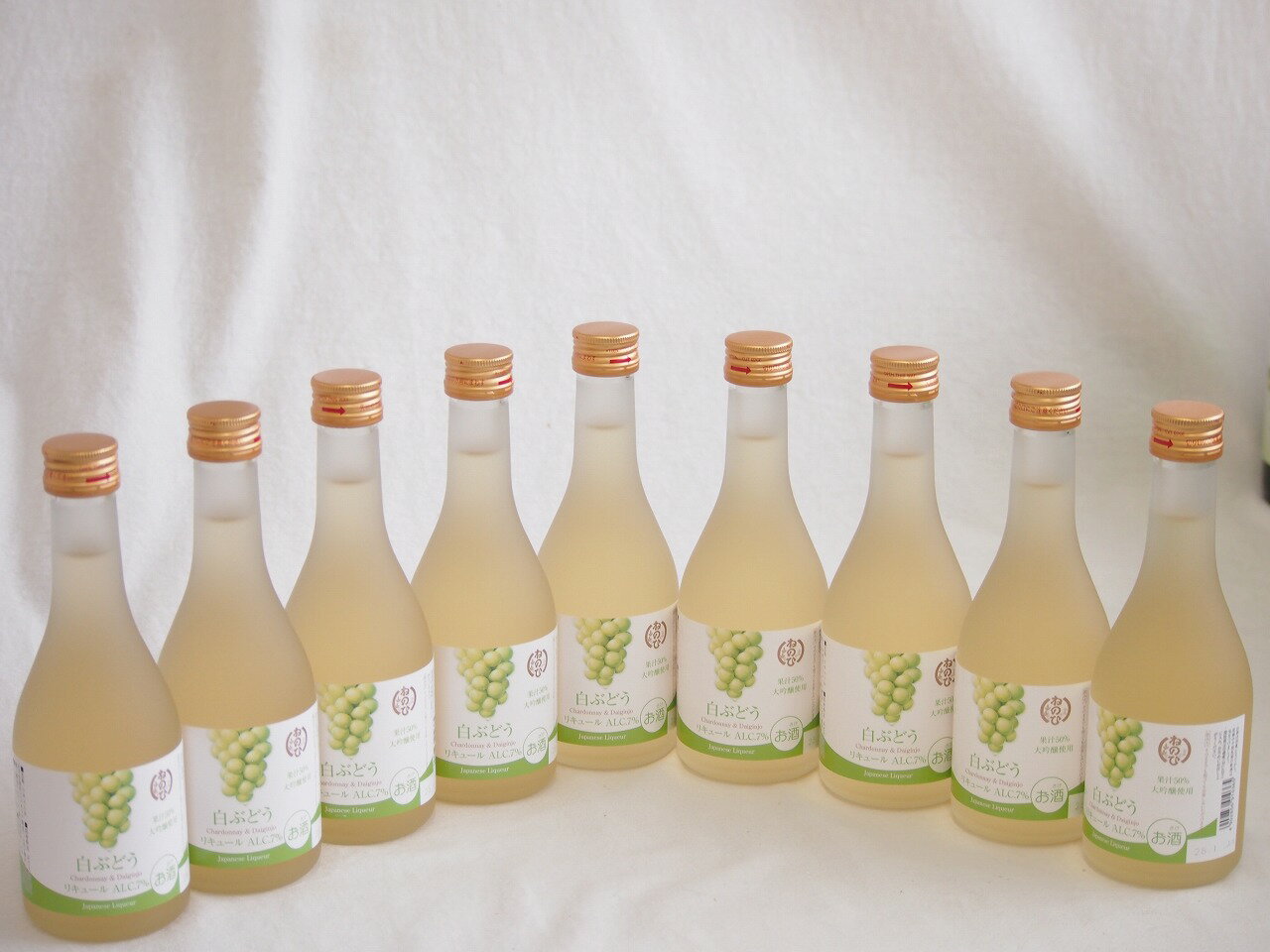 「ねのひ 果汁50% 大吟醸使用リキュール 白ぶどう」は、愛知県の老舗蔵元である盛田株式会社が手掛ける、日本酒の華やかさとフルーツの瑞々しさを掛け合わせた贅沢なリキュールです。 一言でいうと、「高級な大吟醸の香りと、濃厚な白ぶどうジュースが...