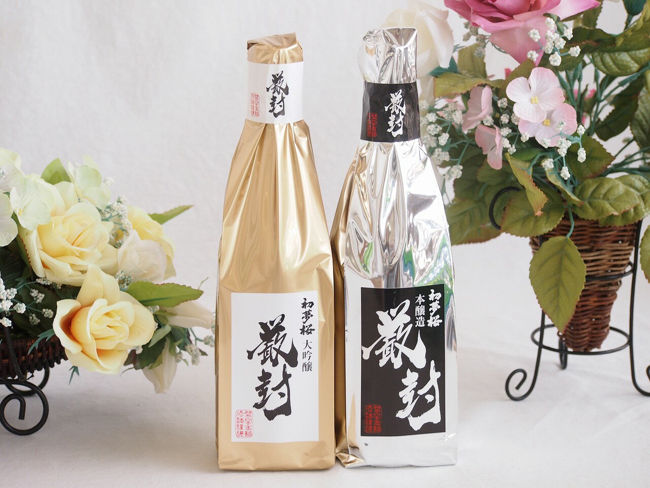 贅沢な日本酒2本セット(金鯱初夢桜 厳封本醸造(愛知) 金鯱初夢桜 厳封大吟醸(愛知)) 720ml×2本