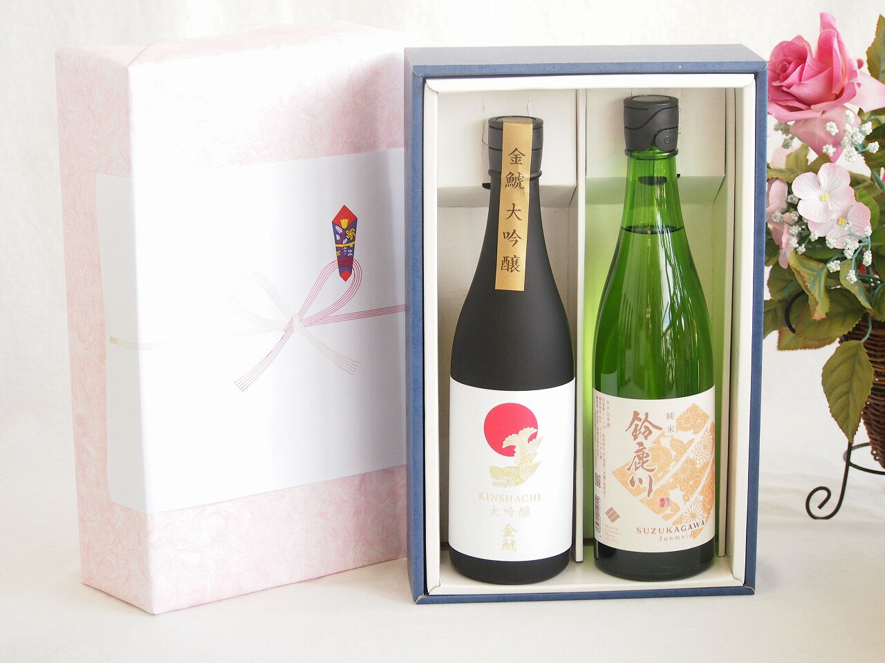 贅沢な日本酒感謝ボックス2本セット(金鯱大吟醸(愛知) 鈴鹿川純米(三重)) 720ml×1本 750ml×1本