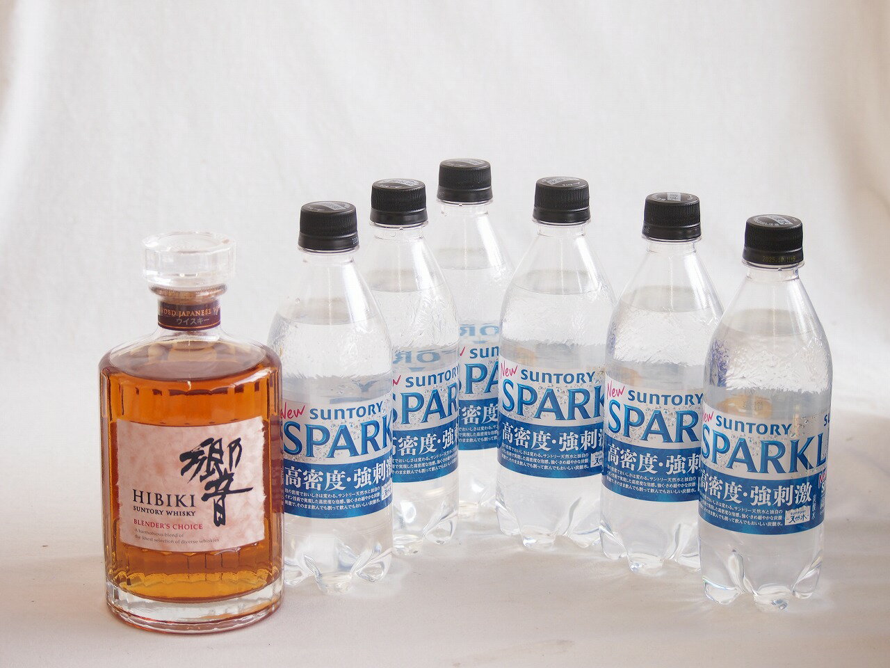 家飲みを、バーカウンターへ ハイボールウイスキー7本セット(響 ブレンダーズチョイス43度 サントリー天然水スパークリング) 700ml×1本 500ml×6本
