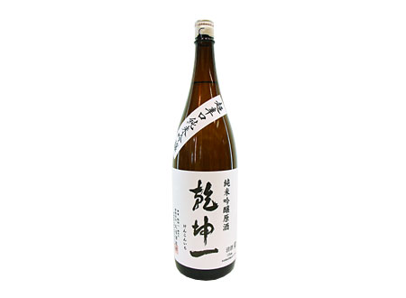 乾坤一 純米吟醸原酒超辛口 1800ml【