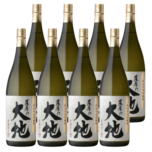 商品詳細 ■商品番号 268867 ■商品種別 芋焼酎 ■内容量 1800ml×8本 ■アルコール度数 25度 ■麹菌 黒麹 ■蒸留方法 常圧蒸留 ■メーカー 濱田酒造 ■原材料 芋・米麹 コメント 焼酎党には「これが焼酎の味」と言う頑固なこだわりがあります。原料には黄金千貫（こがねせんがん）、麹には黒麹を用いて発酵・蒸留し3年以上もの時をかけ長期貯蔵・熟成させた「薩摩の大地」は、焼酎党を唸らせる本格派の芋焼酎です。焼酎 芋焼酎 薩摩の大地 大地 25度 1800ml 1.8L 黒麹 鹿児島 鹿児島県 濱田酒造