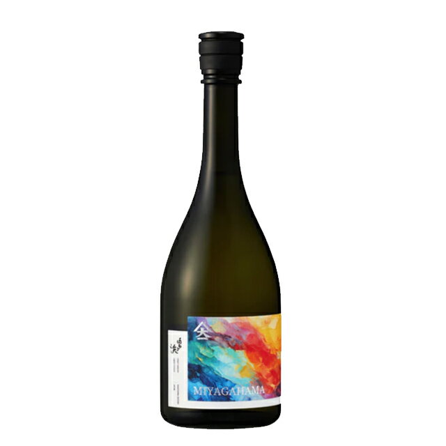 商品詳細 ■商品番号 287777 ■商品種別 芋焼酎 ■内容量 720ml ■アルコール度数 25度 ■麹菌 白麹 ■蒸留方法 常圧蒸留 ■メーカー 大山甚七商店 ■原材料 黄金千貫(さつまいも)・米麹 コメント 【鹿児島限定販売】黄金千貫を用い、異なる酵母でそれぞれ醸し、蒸留。 個別に熟成を重ねました。2つの原酒を調和させることで、柔らかな甘み複雑な奥行きを引き出しています。 キャンディーのように、幾重にも重なる香りと甘み。 その香り味わいが美しく調和し、やがて心地よい余韻へと続きます。