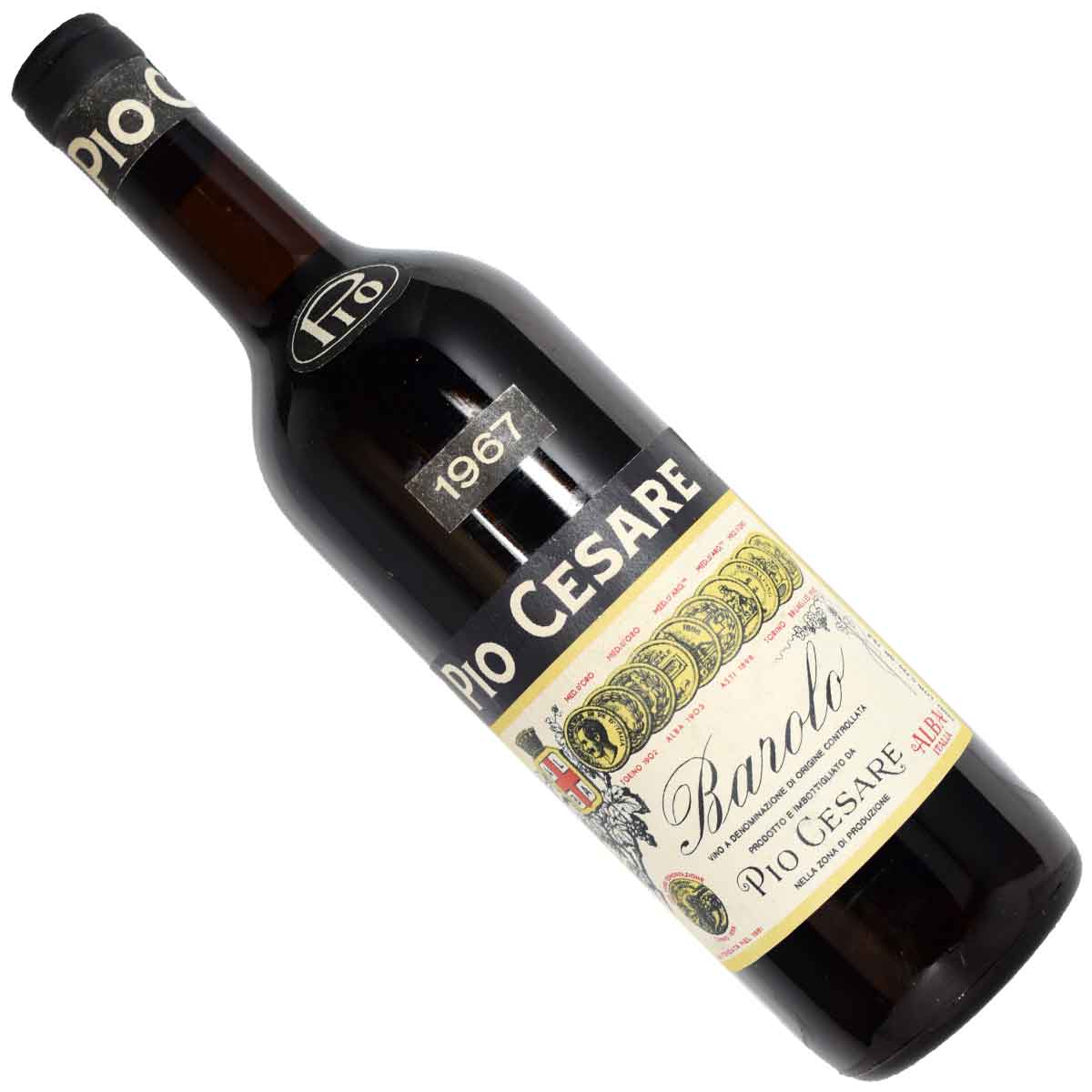 商品詳細 ■商品番号 291486 ■商品種別 赤ワイン ■内容量 750ml ■アルコール度数 ■原産国 イタリア ■産地 ピエモンテ ■メーカー ピオ・チェーザレ ■原材料 ネッビオーロ コメント 1881年創業の老舗ワイナリー。誠心誠意造られるそのワインの左上には、燦然と輝くアルバ市の紋章が。これは量は少なくとも上質なワインを造る、というピオ・チェーザレの姿勢に対するアルバ市からの贈りもので、この紋章を使えるのは、ピオ・チェーザレのみ。
