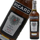 ◆RICARD 　リカール 　容量：700ml 　アルコール度数：45％ 　箱なし・正規輸入品 ※入荷時期により、実際のラベルやボトルのデザイン・ヴィンテージ等が写真と異なる場合がございます。 ※ギフトラッピング可能商品です。ご入用の方は、当店のギフトラッピング商品を合わせてご購入下さい。