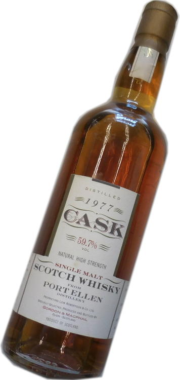 ゴードンマクファイル社　ポートエレン　1977年　59.7度　700ml　PORT ELLEN　スコットランドから直接持ち込まれた物です。