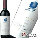 Data 　生産者 　　　Opus One Winery（オーパス・ワン・ワイナリー） 　 　種類 　　　赤ワイン 　 　ヴィンテージ 　　　2019 　 　内容量 　　　750ml 　 　葡萄品種 　　　カベルネ・ソーヴィニヨン、プティ・ヴェルド、カベルネ・フラン、メルロー、マルベック 　 味わい 　　 ● ● ● ● ● 甘口 ● 中口 ● 辛口 ボディ 　　 ● ● ● ● ● ライト ● ミディアム ● フル 　アルコール度数 　　13.5％ 　 　飲み頃温度 　　　約16〜18℃ 　 　生産地 　　　アメリカ/カリフォルニア/ナパヴァレー 　 ※こちらの商品は送料及びクール代金無料商品ですが、 、沖縄県、離島・一部地域の場合は、送料が2200円、北海道・九州の場合は300円別途かかります。 システム上、送料無料となっていますがこちらで修正し請求させて頂きますのでご了承下さい。 ※代金引換をご利用の場合は代引手数料が別途かかります。 ※ラベルや箱にシミがつくことがありますが、冷蔵管理上ご理解の程宜しくお願い致します。 シミ等による返品はお受けしておりませんのであらかじめご了承ください。オーパス・ワン [2019] 赤　750ml OPUS ONE 2019 シャトー・ムートン・ロートシルトを所有するフィリップ・ド・ロートシルト男爵と、カリフォルニアワイン界の重鎮ロバート・モンダヴィ氏のジョイントベンチャーによって生み出されたワイン。オーパス・ワン（Opus One）とは音楽用語で「作品番号1番」の意味。『1本のワインは交響曲、1杯のグラスワインはメロディのようなものだ』という考えからロートシルト男爵が命名しました。ファーストヴィンテージのリリース直後から世界中の注目を集め、アドヴォケイトやスペクテイターなど各ガイドから高い評価を受けます。 2005年、コンステレーション・ブランズ社は、ロバートモンダヴィ・コーポレーションを買収し、オーパス・ワンの50％を所有することになりました。その後、バロネス・フィリピーヌ・ド・ロートシルトとコンステレーション・ブランズ社長兼COO（最高執行責任者）であるロバート・サンズは、バロン・フィリップ・ド・ロートシルト社とコンステレーション・ブランズ社との間で結ばれたオーパス・ワン協定を発表しました。これは、オーパス・ワンの栽培、国内および海外での販売、運営といった3つの主要分野において、オーパス・ワンが完璧な経営の独立権を持つというものです。現在は2004年からワインメーカーに就任したマイケル・シラーチが、栽培と醸造の両方における責任者となっております。 贈り物に最適なギフトBOX（別売）は* こちら*