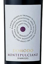 商品詳細 アブルッツォの太陽をたっぷり浴びた完熟ワイン。 プラムやチェリーの溢れるアロマに、 ローズマリーやバニラのブーケ。 ジューシーで滑らかな果実味が特徴の、飲み応えあるワインです。 仕様 味わい　：ミディアムボディ 品種　：モンテプルチアーノ 100% 内容量　：750ml 原産国　：イタリア　 インフォメーション ご一緒にいかがですか？モトックスおすすめワインはこちら