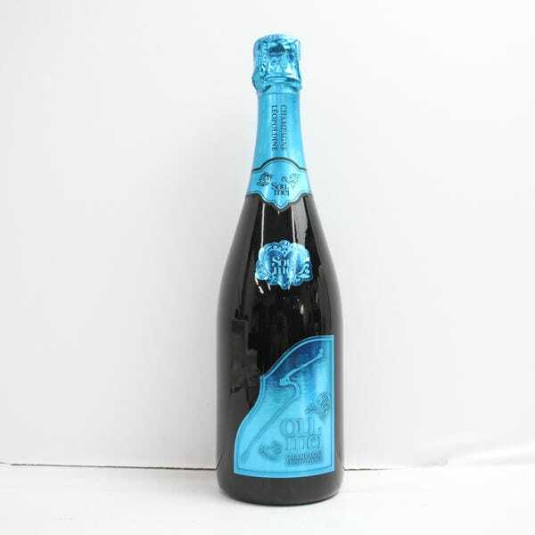 ᥤʥ塼֥롼٥750ml