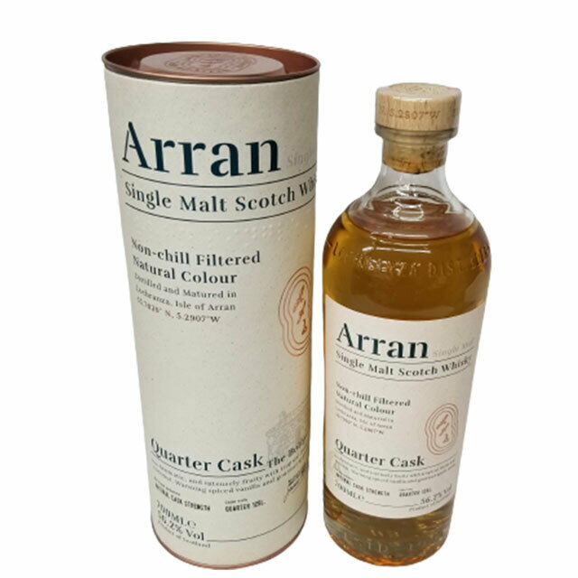 送料無料　アランモルト　クォーターカスク　700ml　Arran Quarter Cask　アラン蒸溜所　スコットランド　アラン島　ロックランザ村　イギリス オークのスパイシーな味わい ※楽天市場の39ショップの送料規定により北海道・沖縄県のお客様のご注文はお受けすることが出来ません。申し訳ありませんがご購入頂いた場合はキャンセルとさせて頂きます。ご了承下さい。★商品説明☆クオーターカスク (クォーターカスク)はバーボンバレルで7年間熟成後、125リットルのクオーターカスク（小樽）で2年間追加熟成し、カスクストレングスでボトリング。 小樽で追加熟成したことで、オークのスパイシーな味わいを一層お楽しみいただけます。 8