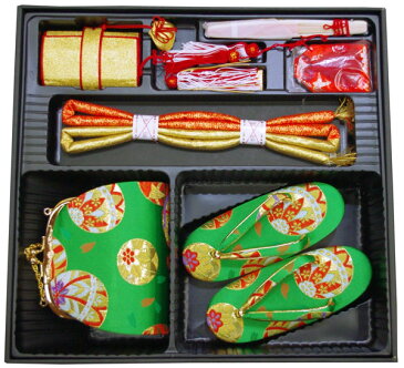 七五三 箱迫 7点セットMサイズ・ 5歳用 はこせこ セット化粧箱に入って贈り物にも最適♪お子さんの成長を御祝されるにふさわしい豪華な 箱迫7点セット です
