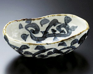 Mino Ware - たこ唐草 17cm 楕円鉢17.3x11x6cm 日本製伝統の蛸唐草文様和え物 お惣菜 炊きもの お漬物 おばんざい の盛り付けに素敵 便利なサイズの和鉢 中鉢 深皿