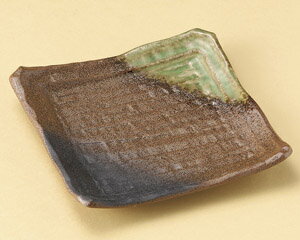 南蛮織部 21cm角皿 日本製 21.5x21.5x3.5cm 日本製 使いやすいサイズの四角皿 てんぷら 揚げ物 お惣菜の盛り合わせにのサムネイル