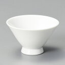 白磁 100cc 切立深盃8.1x4.9cm 100cc おちょこ さかづき 平盃 千代口 すずしめ盃日本製