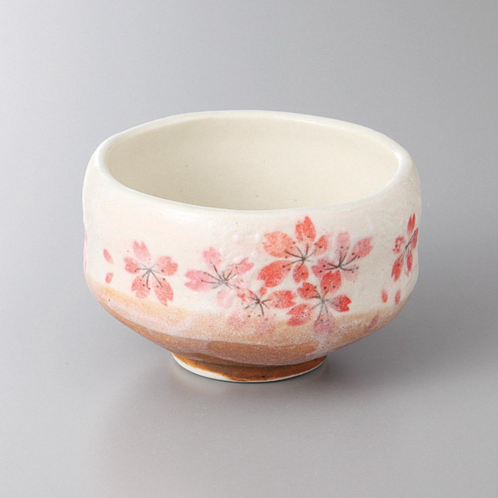 桜花 小抹茶碗 10x6.3cm 300cc小さなサイズの抹茶碗 ミニ抹茶 野点用茶碗日本製