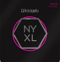 NYXL0942 Nickel Wound. Super Light. 09-42 Tension Chart &nbsp; 　Diameter　 　Tension　 　Note Inches mm lbs kg 　E 0.0090 0.2286 13.140 5.965 　B 0.0110 0.2794 11.020 5.003 　G 0.0160 0.4064 14.680 6.664 　D 0.0240 0.6096 15.660 7.109 　A 0.0320 0.8128 15.440 7.009 　E 0.0420 1.0668 14.300 6.492 Description NYXL0942は、柔軟性を最大限に生かしたスーパーライトゲージのモデルです。 NYXLシリーズは、これまで市場に出たどの弦よりもチョーキング強度が向上、大音量かつチューニング安定性の優れた弦です。ニューヨー クに拠点を置くD'Addario社によって考案、開発、製造されたこの新しい弦は、芯線とプレーン弦に破断強度に優れた高炭 素スチール(HCS)を採用、プレイヤーにこれまでにないレベルの演奏性、安心感、パワーを提供するものとなっています。 新しく考案された伸線工程と革新 的なワイヤーより合わせ(fusion twist)工程により、従来の弦よりも強度がアップ、チューニングの安定性は 131%向上しました。配合が見直されたニッケルメッキ製の巻き弦を使用、高い磁気性によるアウトプット増で中域が強調され、存在感のあるクランチの効いたサウンドになっています。 D'Addario独自の高炭素スチール(HCS)製で、今までにない耐久性を実現。 従来のニッケルワウンド弦に比べて、チューニング安定性が向上。チューニングにかかる時間が短縮し、かつチューニングが合った状態をより長時間維持。 巻弦は中域にあたる1-3.5kHzでのレスポンスが強調され、より存在感とクランチのあるサウンドで、ミックスに埋もれることがありません。 NYXL0942は柔軟性を最大限に生かしたスーパーライトゲージとなっています。各弦のゲージは、プレーン弦：.009、.011、.016　巻弦：.024、.032、.042です。 環境にやさしい耐食性のパッケージで、フレッシュな状態を保ちます。