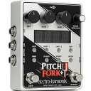 Pitch Fork+ Polyphonic Pitch Shifter / Harmony Pedal Pitch Fork+ はそれぞれ完全に制御が可能な2つの独立したピッチシフト・エンジンを備えています。どちらのピッチシフト・エンジンも±3オクターブ(ピッチシフト)と±99セント(デチューン)の可変範囲でトランスポーズ(移調)が可能です。また、各チャンネルのアウトプットを振り分け可能な MAIN と AUX の2つのアウトプットも搭載。様々な設定をアサイン可能な USER フットスイッチも搭載し、より幅広いセッティングや非常にユニークなサウンドメイクを可能にします。 入力音に対する正確な追従性、オーガニックで音楽的なトーンと多彩なコントロールを備えた Pitch Fork+ は究極のハーモナイザーです。 SHIFT 1、SHIFT 2、ドライ音にそれぞれ独立したボリュームコントロール 複数の接続ルーティンに対応した MAIN、AUX の2つのアウトプット ユニークな10個のファクトリープリセットとセーブ/リコールが容易な100プリセット 押している間だけエフェクトがONになる"モーメンタリーモード"を設定可能な BYPASS フットスイッチ SHIFT 音やプリセットへのジャンプなど、様々な機能をアサイン可能なプログラマブル USER フットスイッチ フリケンシー、グリッサンド、ボリュームの3つのサブメニューのパラメーターをエクスプレッション・ペダルやコントロールボルテージ(CV)で操作可能な EXP インプット electro-harmonix Trople Foot Controller などの外部フットスイッチによるコントロールを可能にする EXT インプット オリジナルの Pitch Fork をベースに、FM シンセ風やリング・モジュレーションタイプのエフェクトを作り出すクロス・モジュレーションを特徴とした X-MOD など、様々な設定を可能にする8つのモードを搭載 EHX 9.6DC-200アダプター付属 サイズ 104 mm (w) x 117 mm (d) x 55 mm (h)