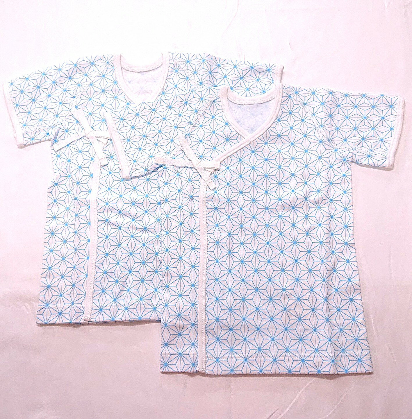 激安最終大処分セール　新生児　麻の葉　メリヤス　短肌着　2枚組　ベビー　赤ちゃん　女の子　男の子　総柄　綿100％　日本製　50cm　春　夏　秋　冬　オールシーズン　白　出産準備　出産祝い　和柄　プレゼント　ギフト 3