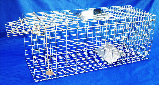 【送料無料】アニマルキャッチャー トラップ Mサイズ 小動物用 捕獲器 保護器 バネ式　害獣　小動物 ...