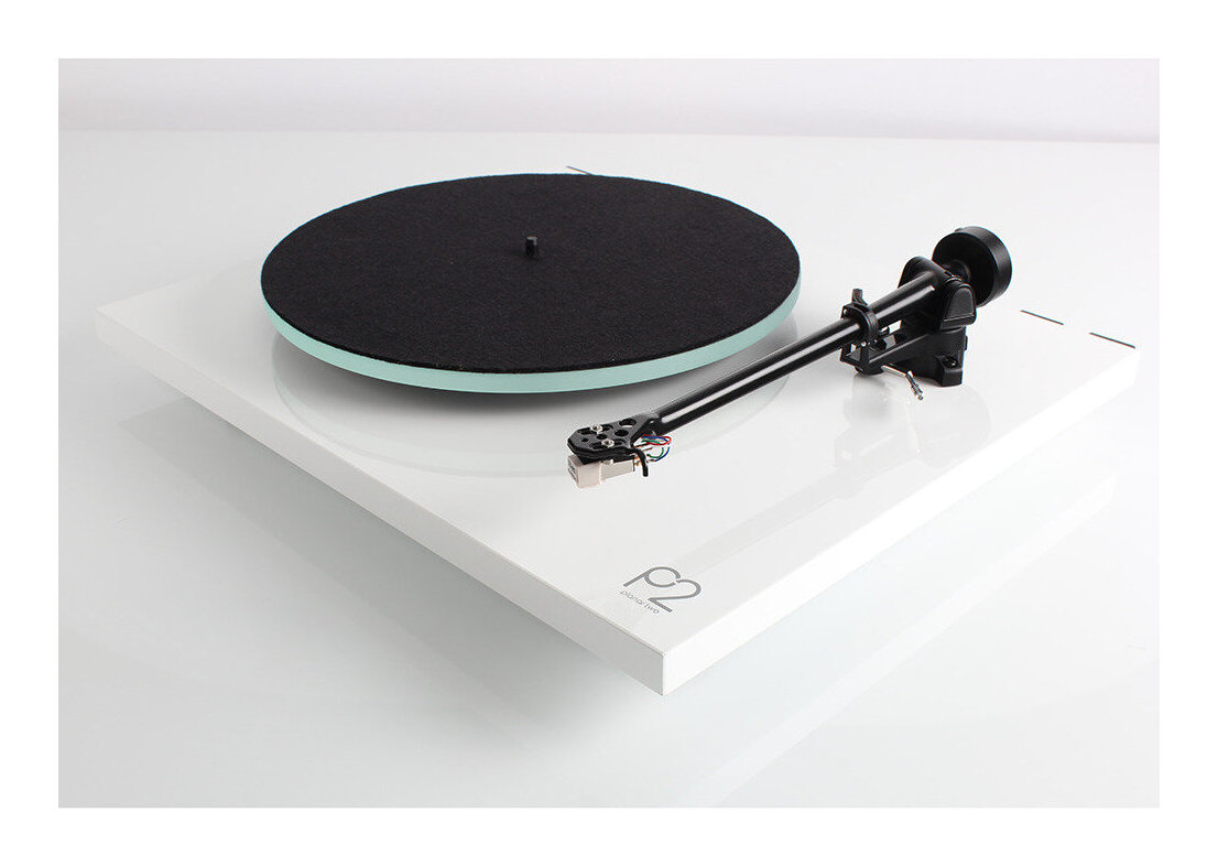 rega Planar 2 mk2 White 50HZ ターンテーブル レコードプレーヤー【送料無料】