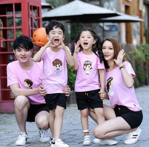 全品2点送料無料　親子ペアTシャツ　ママ　パパ　子供　短袖 親子お揃い　メンズTシャツ レディース　姉妹 トップス おそろい親子服 兄弟 姉妹 ビーチ ペアルック　誕生日プレゼント　子供　キッズ　旅行 セットアップ 日常服 可愛い トップス